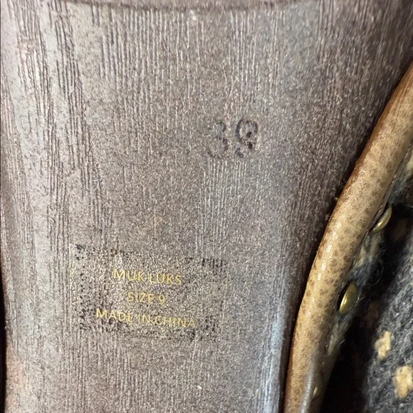 Muk Luks Gray and Brown Knit Heeled Clogs Nordic Print faux fur lined - Picture 7 of 11